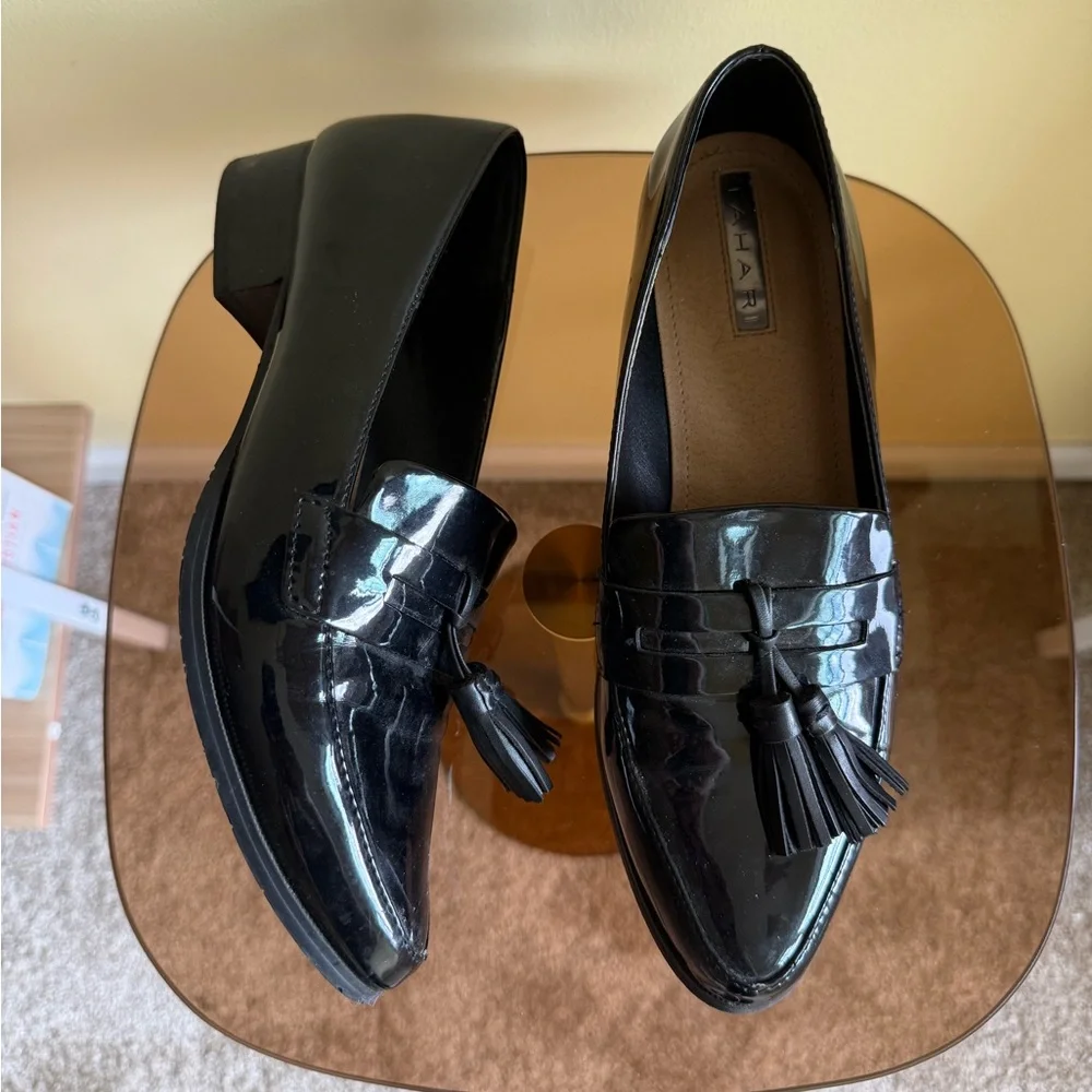Tahari Patent‎ Loafers